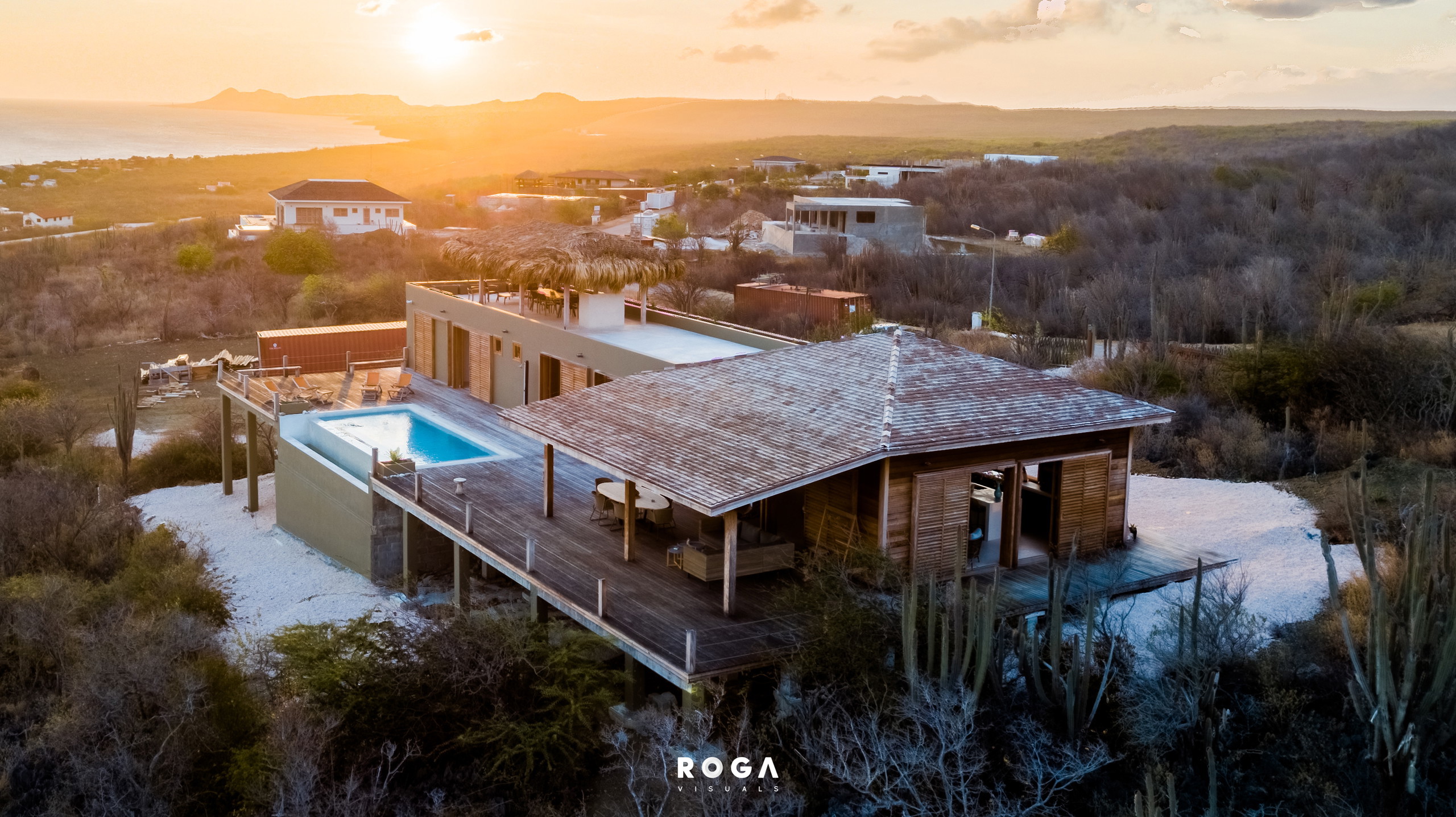 ROGA VISUALS 2023 - Eco Beach House 264 - juni -.jpg